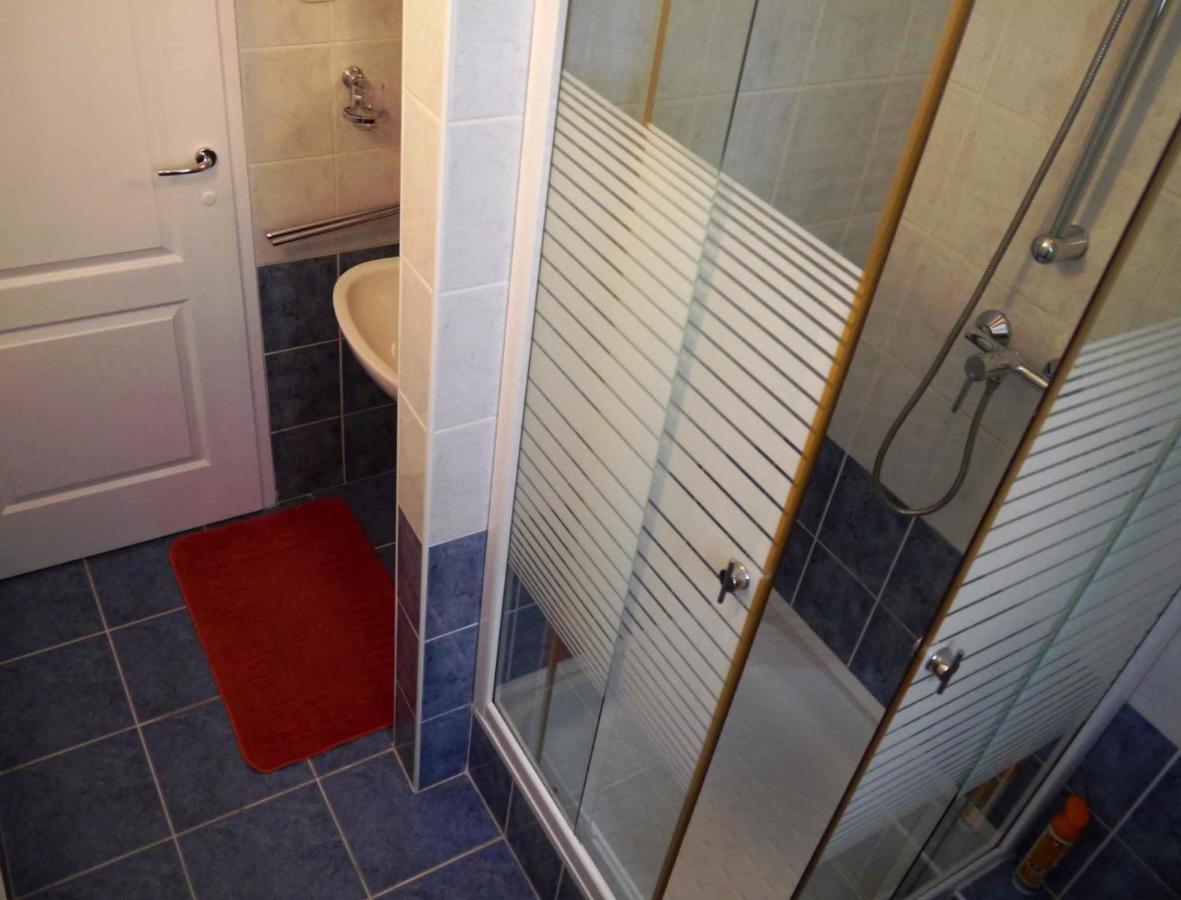 Apartments In Alsopahok/Balaton 27597 Ngoại thất bức ảnh