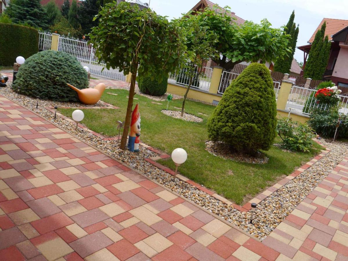Apartments In Alsopahok/Balaton 27597 Ngoại thất bức ảnh